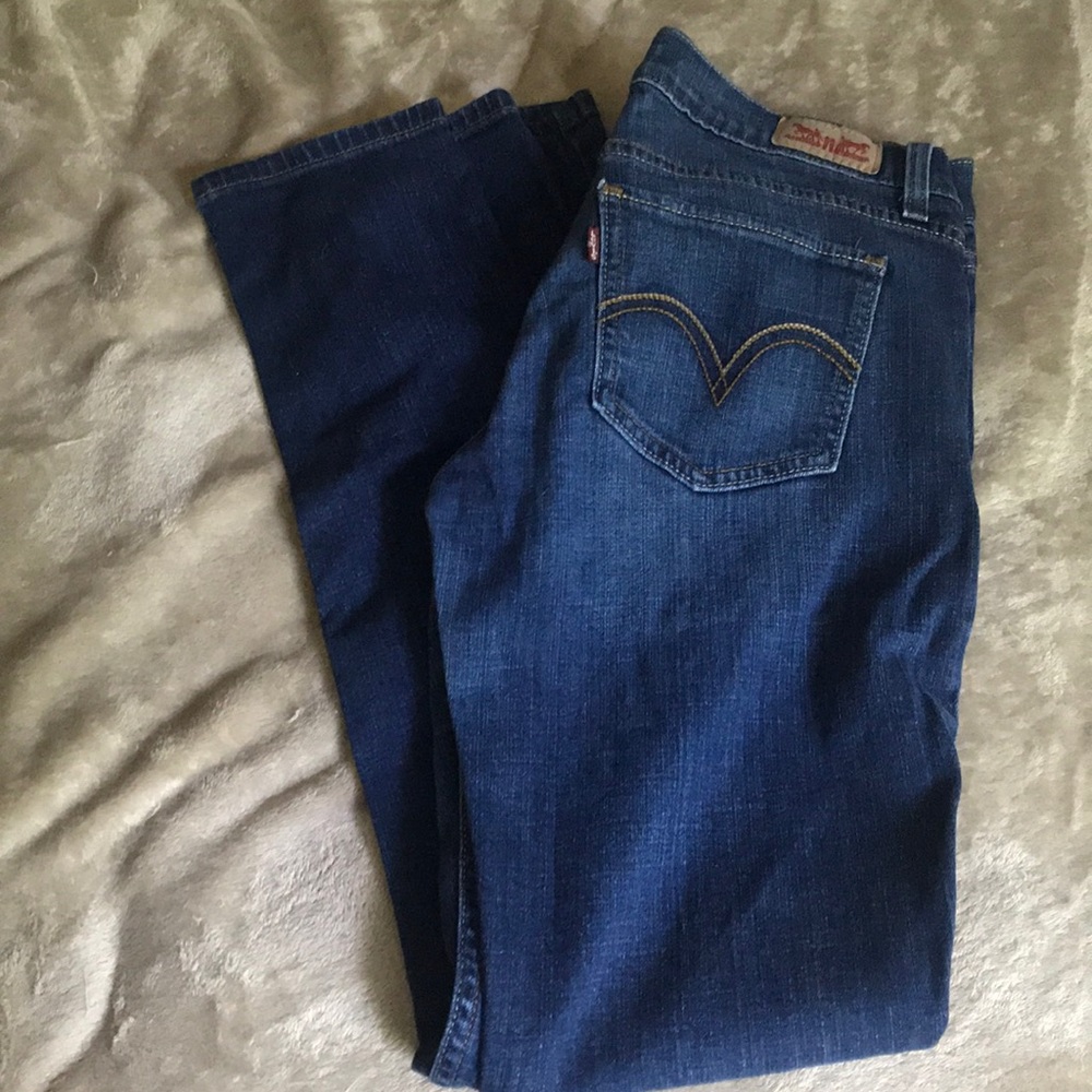 LowRise Levis